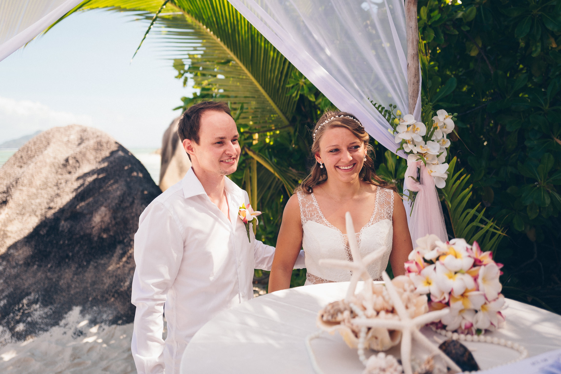 Auf den Seychellen I Hochzeitsreportage von Sascha Humpel